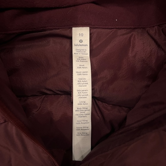 Lululemon down for it all jacket - Picture 3 of 4